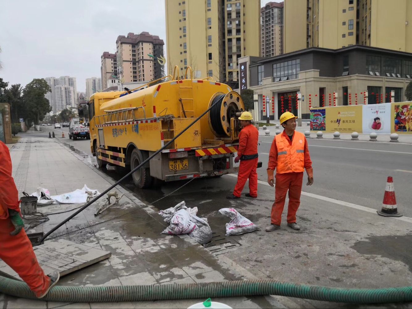阿鲁科尔沁排污管道清淤-管道清洗