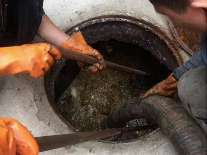 阿鲁科尔沁化油池、化粪池清理要做哪些安全措施？